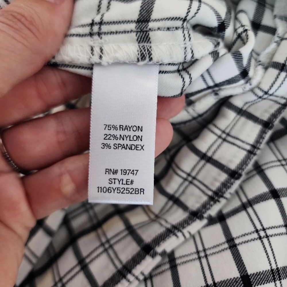 Counterparts White and Black Plaid Pants Petite Large - Picture 6 of 15